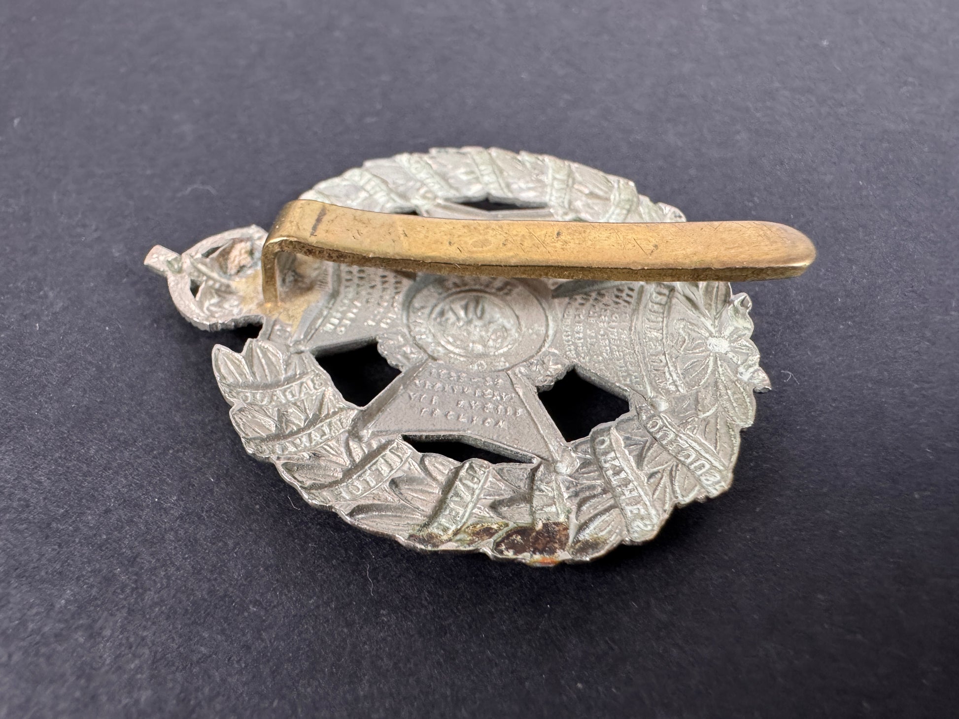 Image of product: ww1 british army rifle brigade cap badge 2