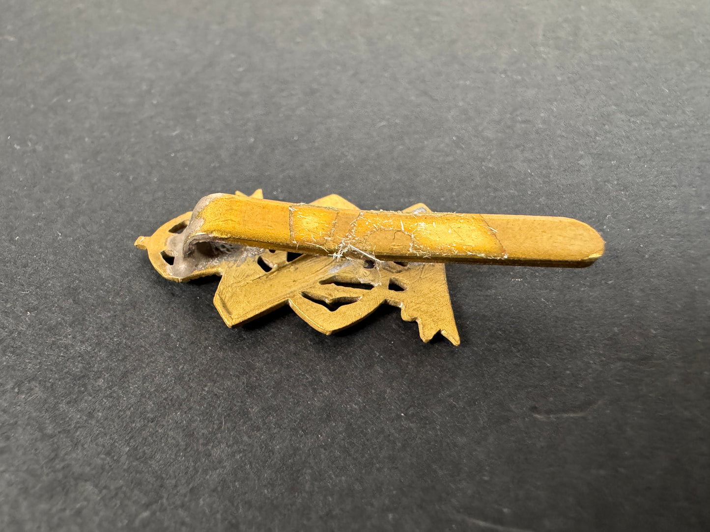 Image of product: ww2 british army 13th 18th royal hussars regiment cap badge