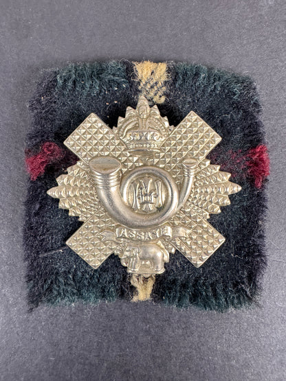 Image of WW2 British Army Highland Light Infantry Glengarry Cap Badge
