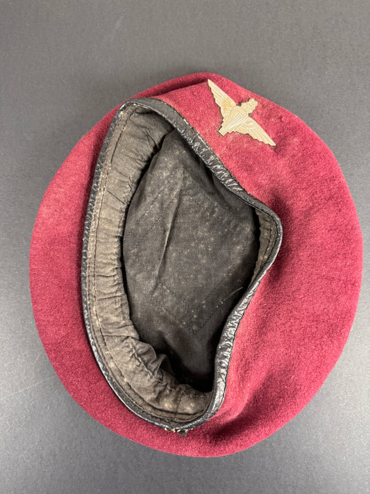 Image of WW2 British Army Parachute Regiment Maroon Beret