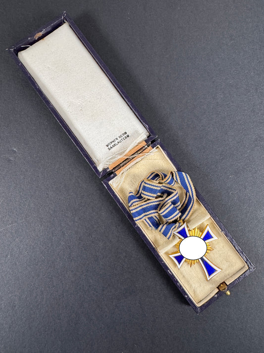 Third Reich German Mother's Cross in Gold Cased