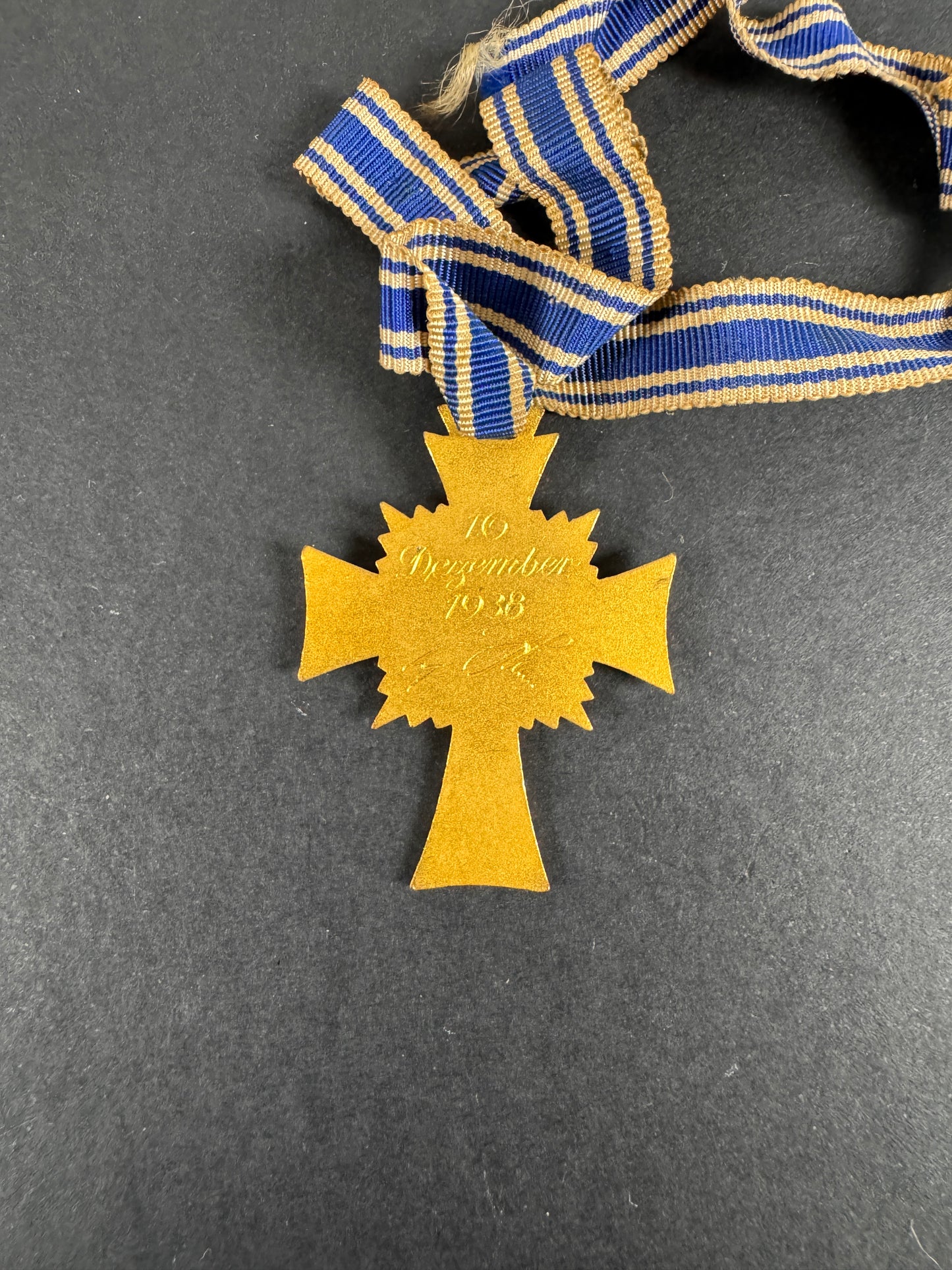 Third Reich German Mother's Cross in Gold Cased