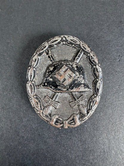 WW2 German Black Wounds Badge