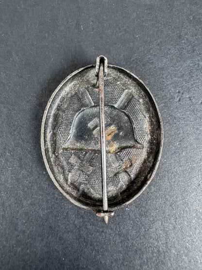 WW2 German Black Wounds Badge