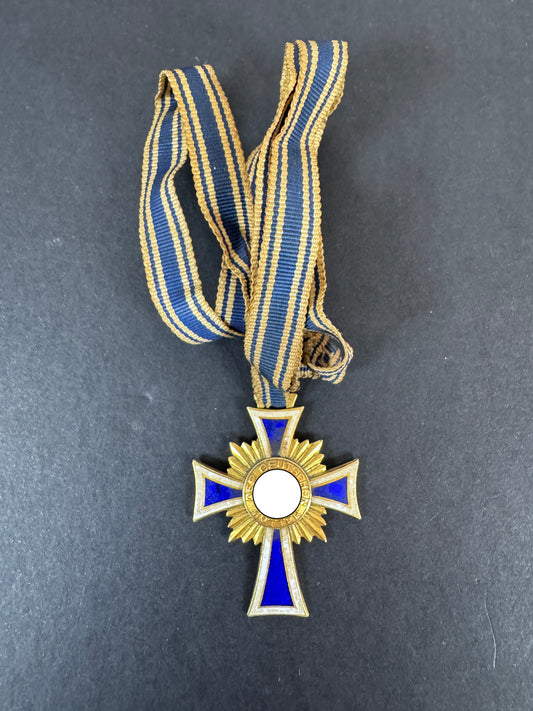 WW2 German Mother's Cross in Gold
