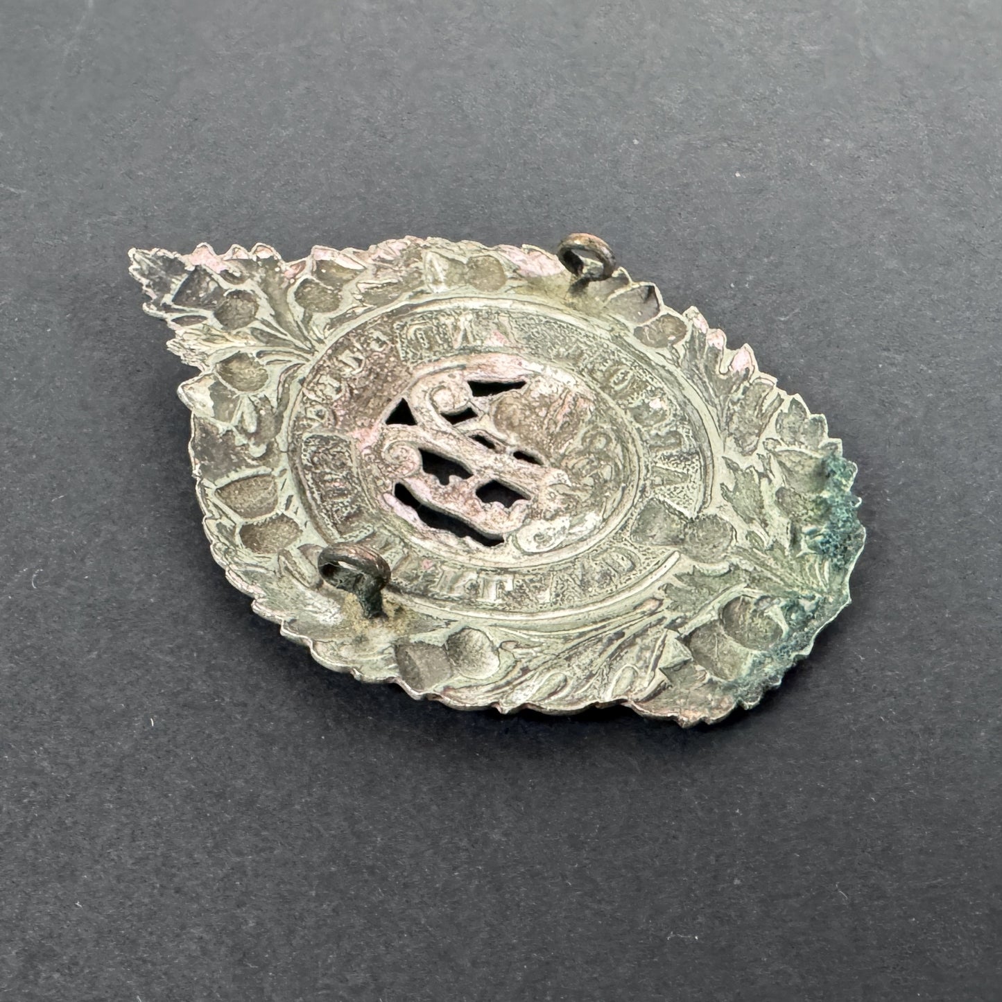 WW2 British Army Argyll Sutherland Highlanders Glengarry Cap Badge