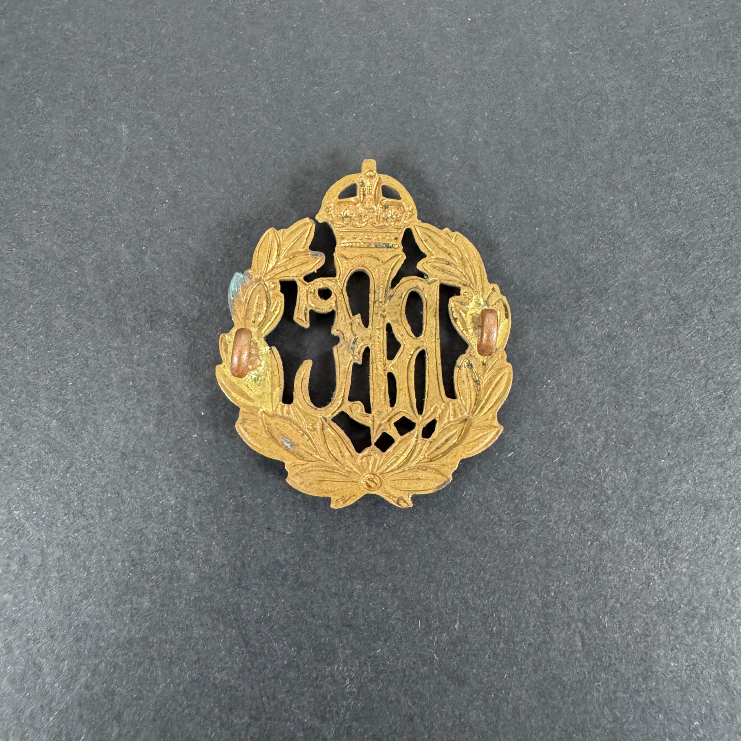 WW1 British Royal Flying Corps Cap Badge (RFC)