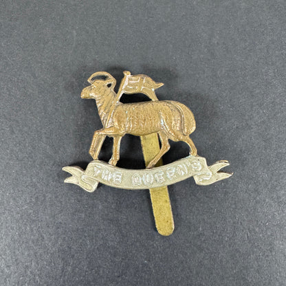 WW1 British Army Queen's Royal Regiment (West Surrey) Cap Badge
