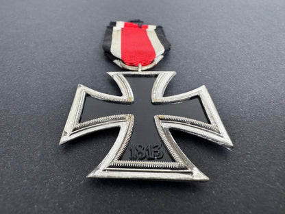 WW2 German 1957 Iron Cross 2nd Class – An original Iron Cross 2nd Class award for bravery in the field. Official 1959