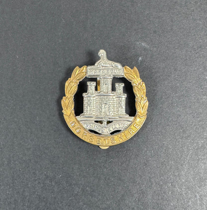 WW2 British Army Dorsetshire Regiment Cap Badge