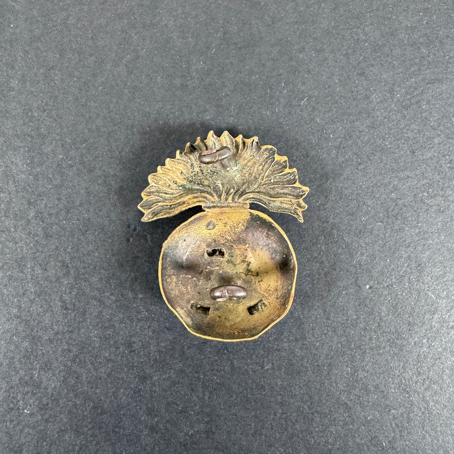 Edwardian British Army Royal Munster Fusiliers Cap Badge