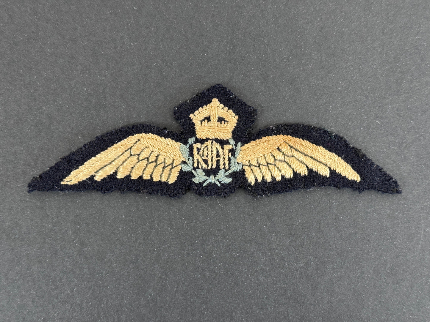WW2 Royal Australian Air Force (RAAF) Pilot Wing Badge