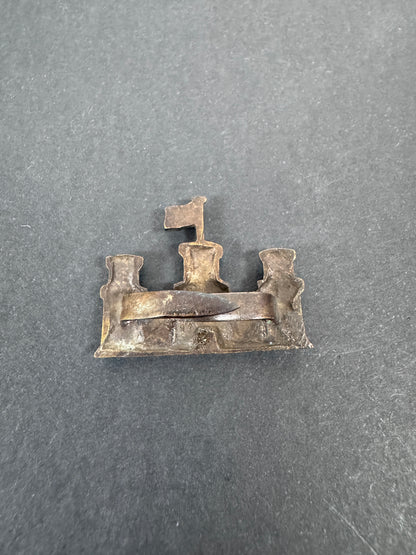British Army Royal Inniskilling Fusiliers Officer's Cap Badge