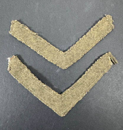 WW2 British Army Lance Corporal Battledress Rank Chevrons (Pair)