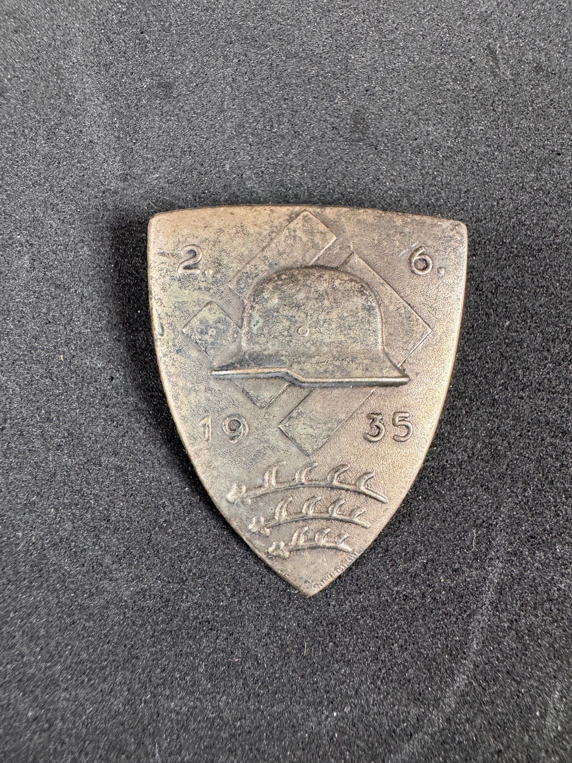 Photo 2 of Third Reich German NSDFB Stahlhelm War Veteran's Tinnie 1935 - collectible militaria item