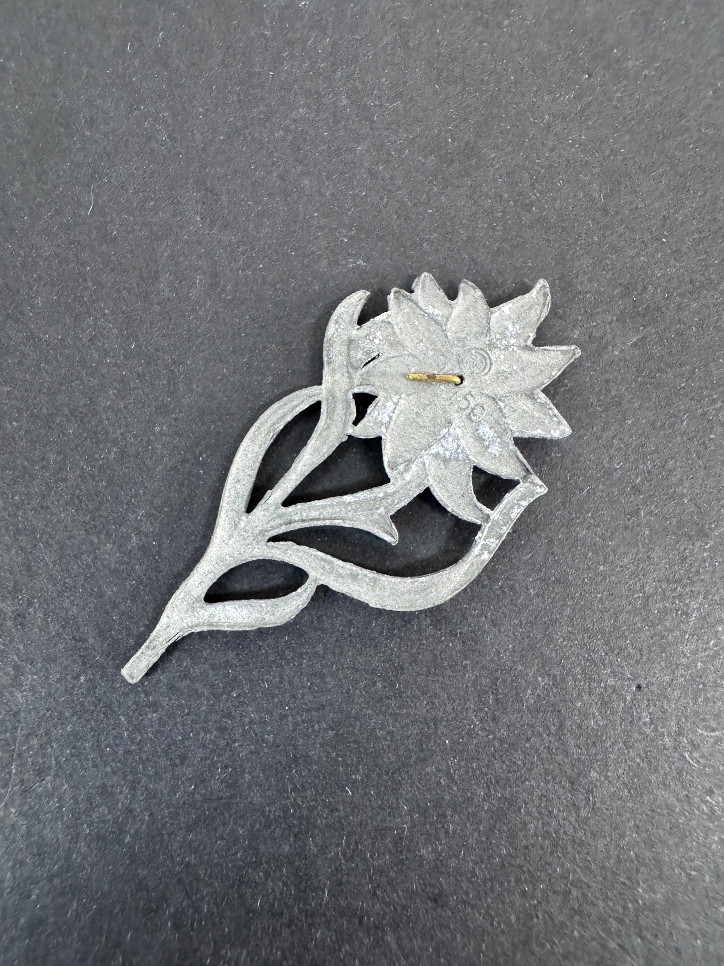 Third Reich SA Gruppe Hochland Edelweiss Cap Badge
