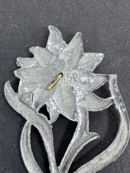 Third Reich SA Gruppe Hochland Edelweiss Cap Badge