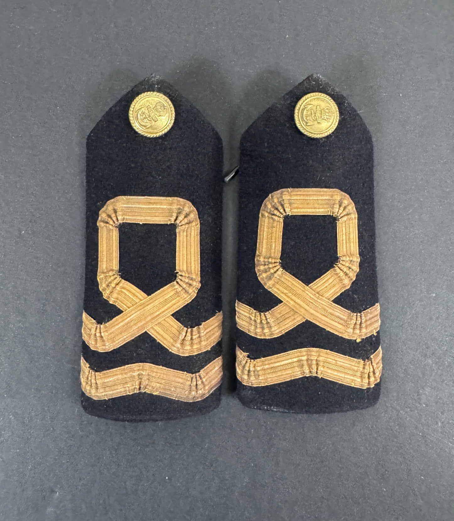 WW2 British Royal Navy Volunteer Reserve Officer Shoulder Boards Epaulettes