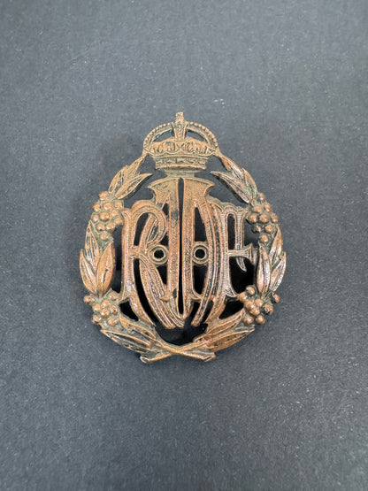 WW2 Royal Australian Air Force (RAAF) Cap Badge