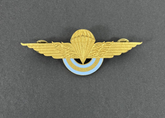 Argentine Air Force Officer's Parachute Wings Badge