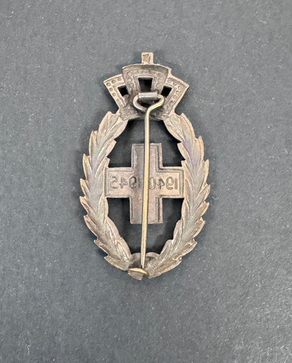 WW2 Belgian Red Cross Decoration of the Palms 1940-1945 Badge