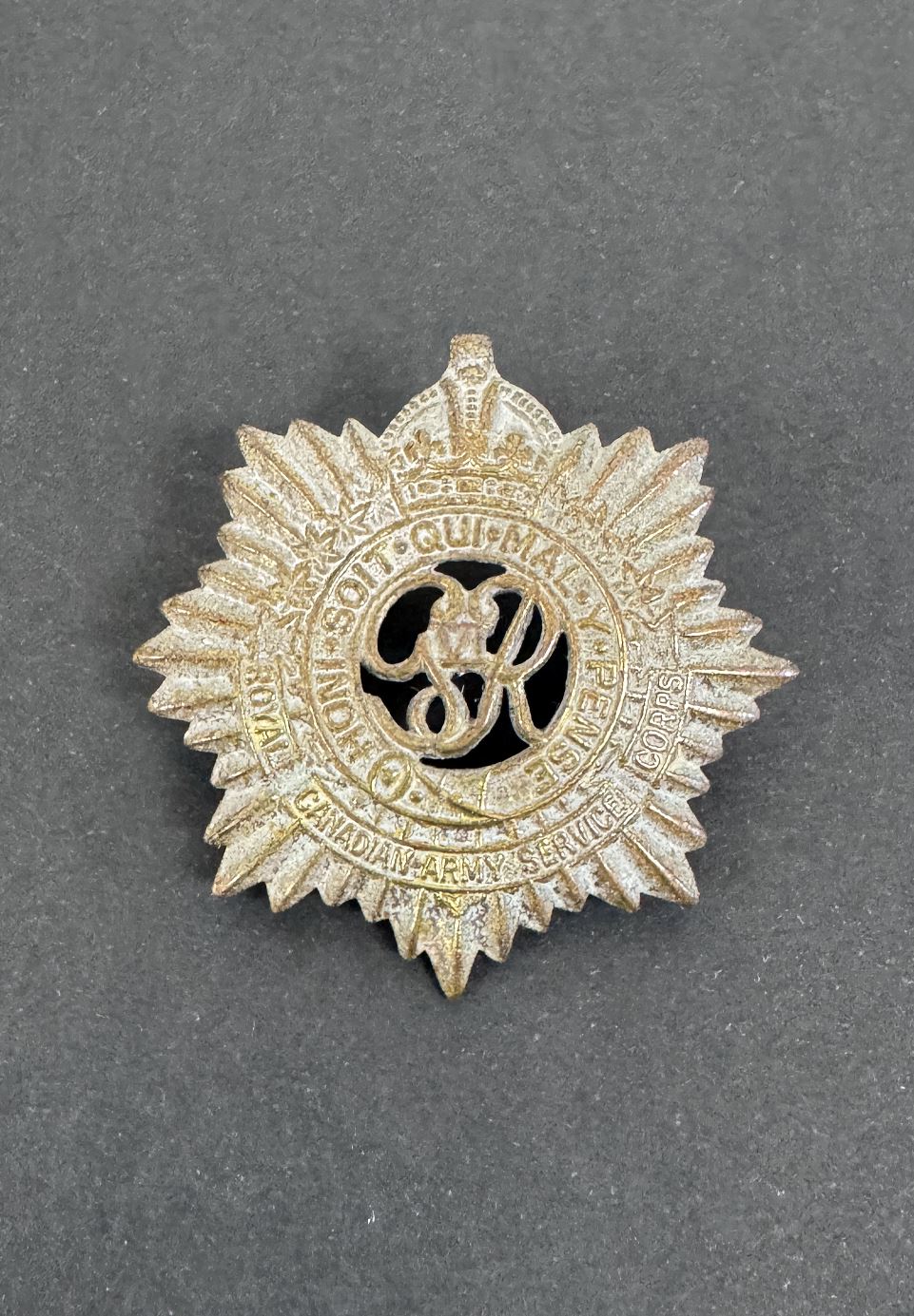 WW2 Royal Canadian Army Service Corps Cap Badge