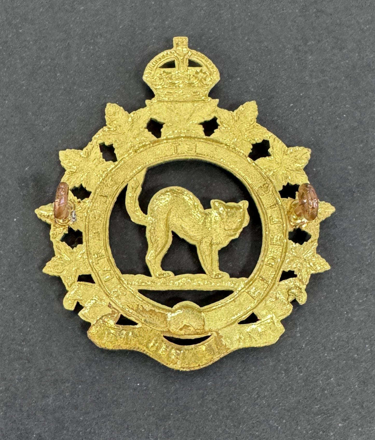 WW2 Canadian Army Ontario (Tank) Regiment Cap Badge