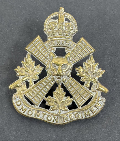 WW2 Canadian Army Edmonton Regiment Cap Badge