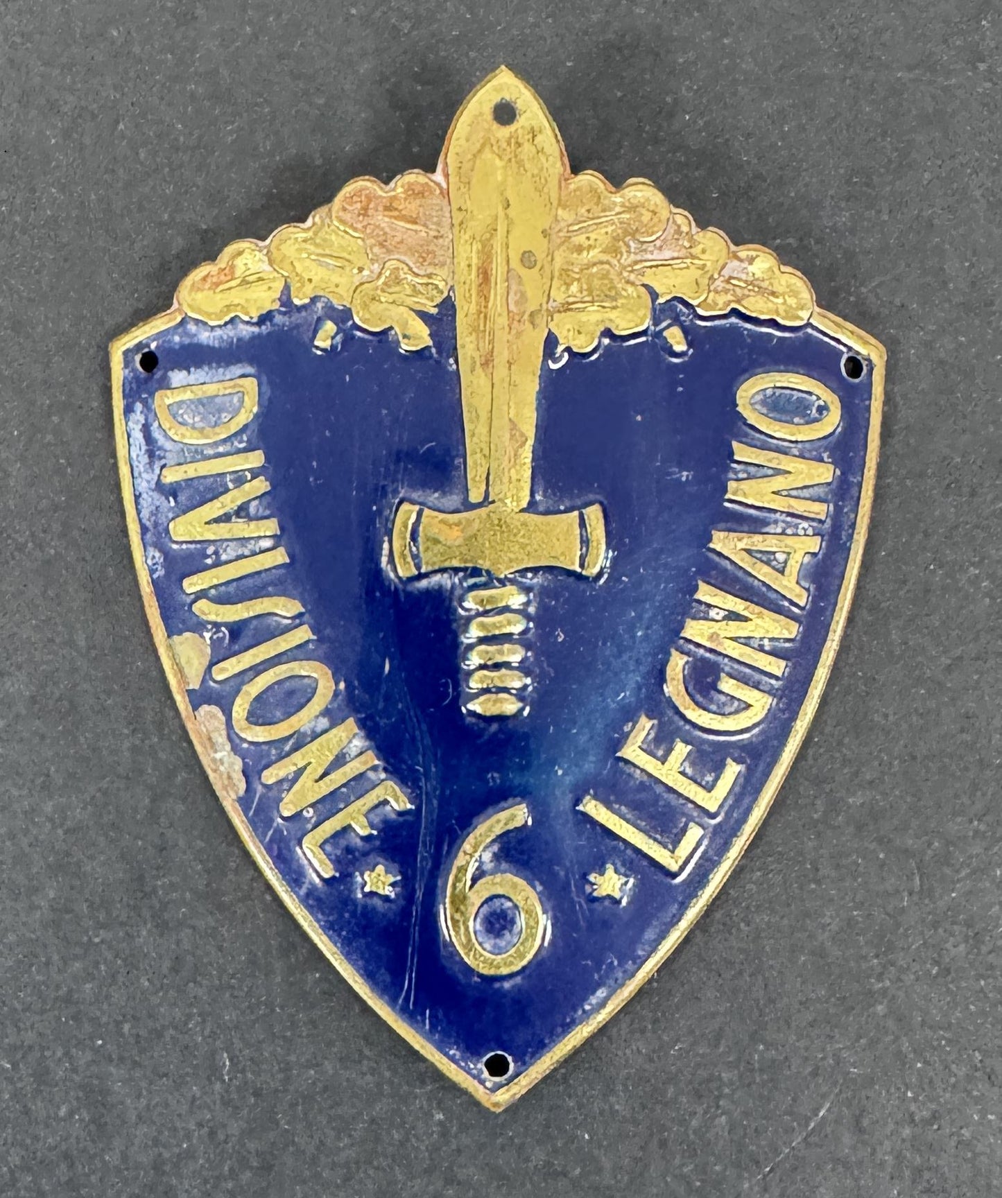 Italian Divisione 6 "Legnano" Other Ranks Arm Shield Badge