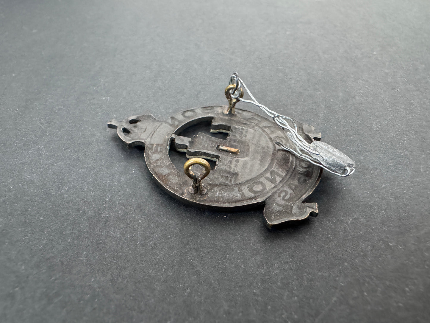 WW2 Canadian Army Garrison Battalion Officer's Cap Badge