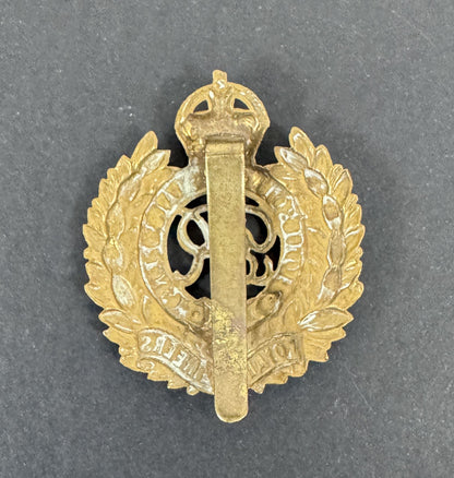 WW2 British Army Royal Engineers Cap Badge GRVI