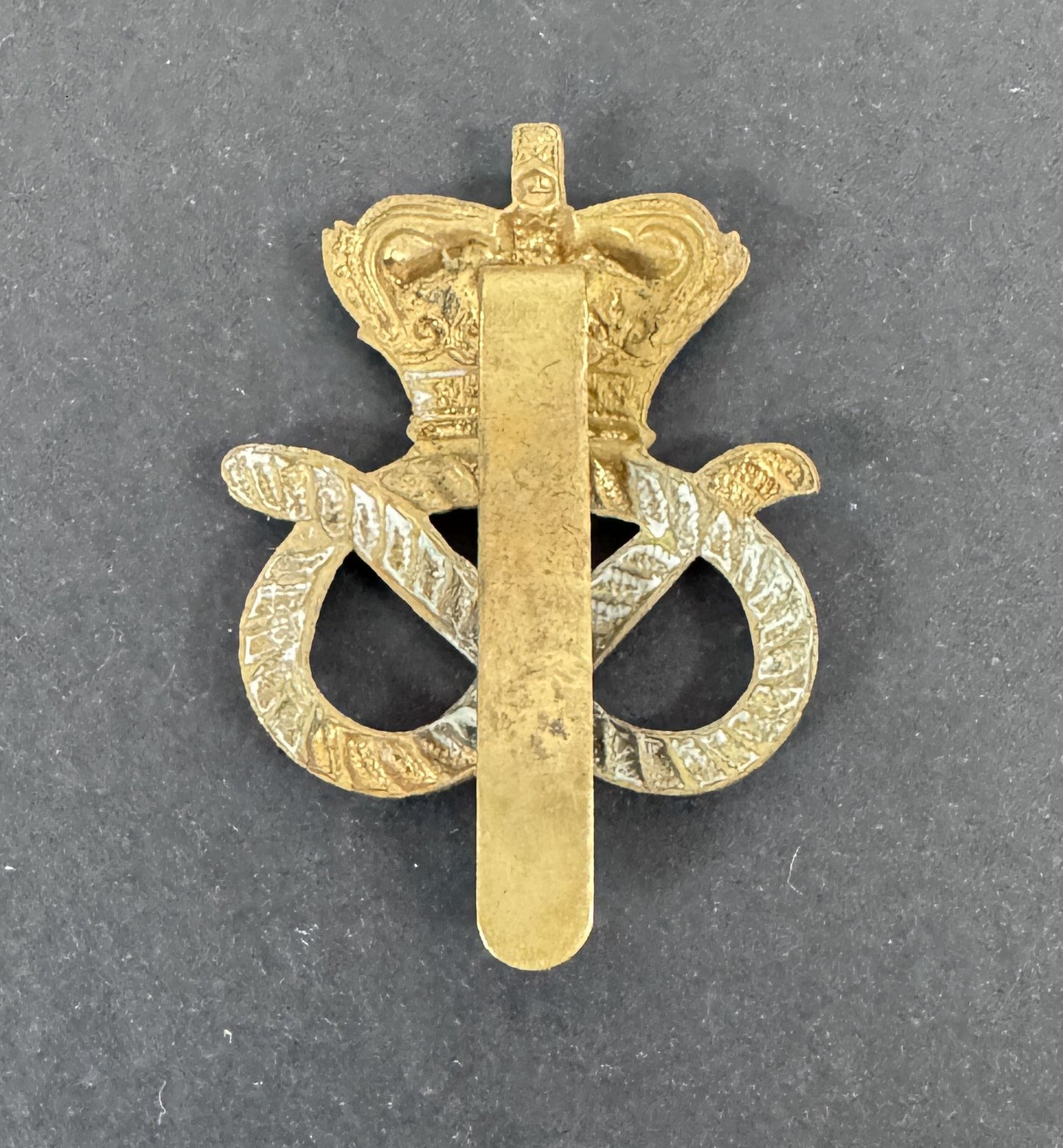 Victorian British Army Staffordshire Yeomanry Cavalry Cap Badge