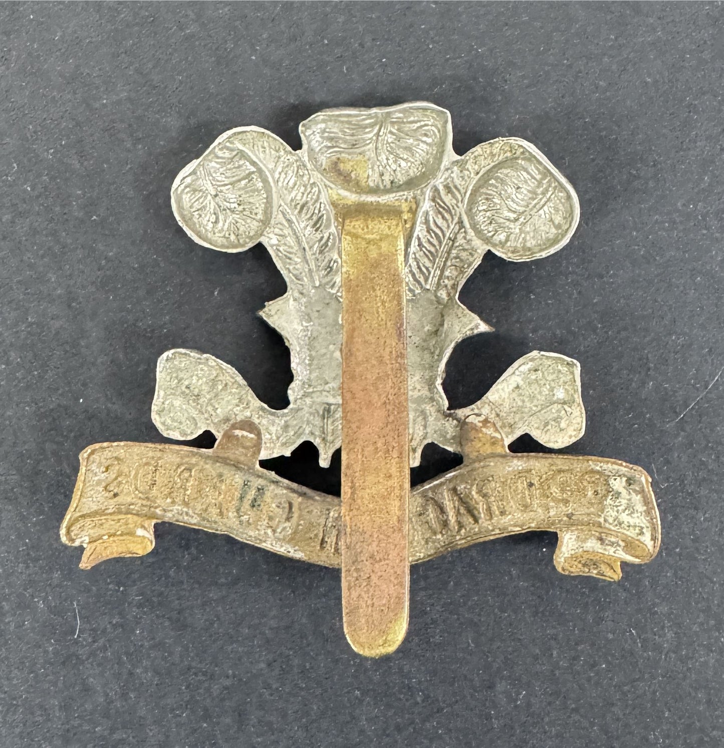 WW1 British Army 3rd Dragoon Guards Cavalry Cap Badge