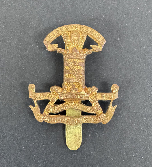 British Army Queen's Leicestershire Yeomanry Cap Badge