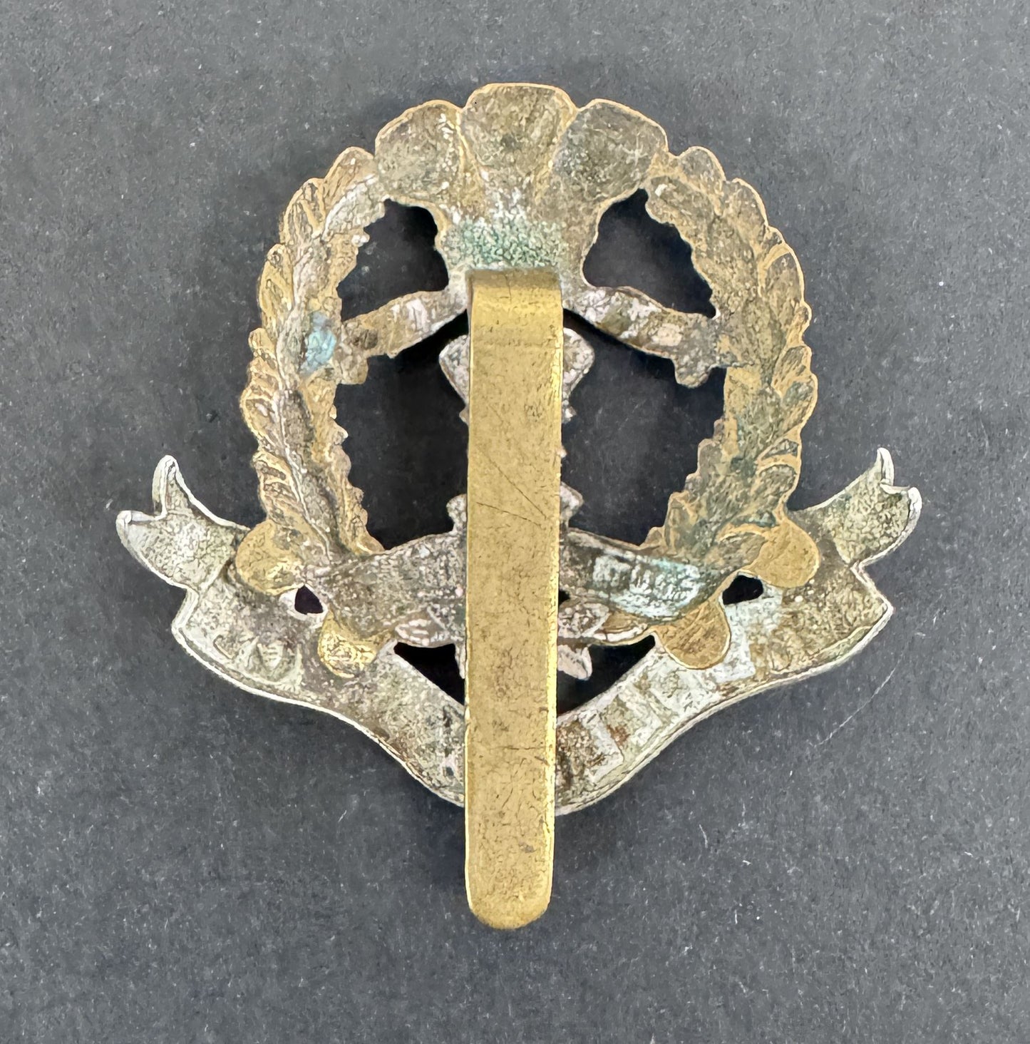 WW2 British Army Middlesex Regiment Cap Badge