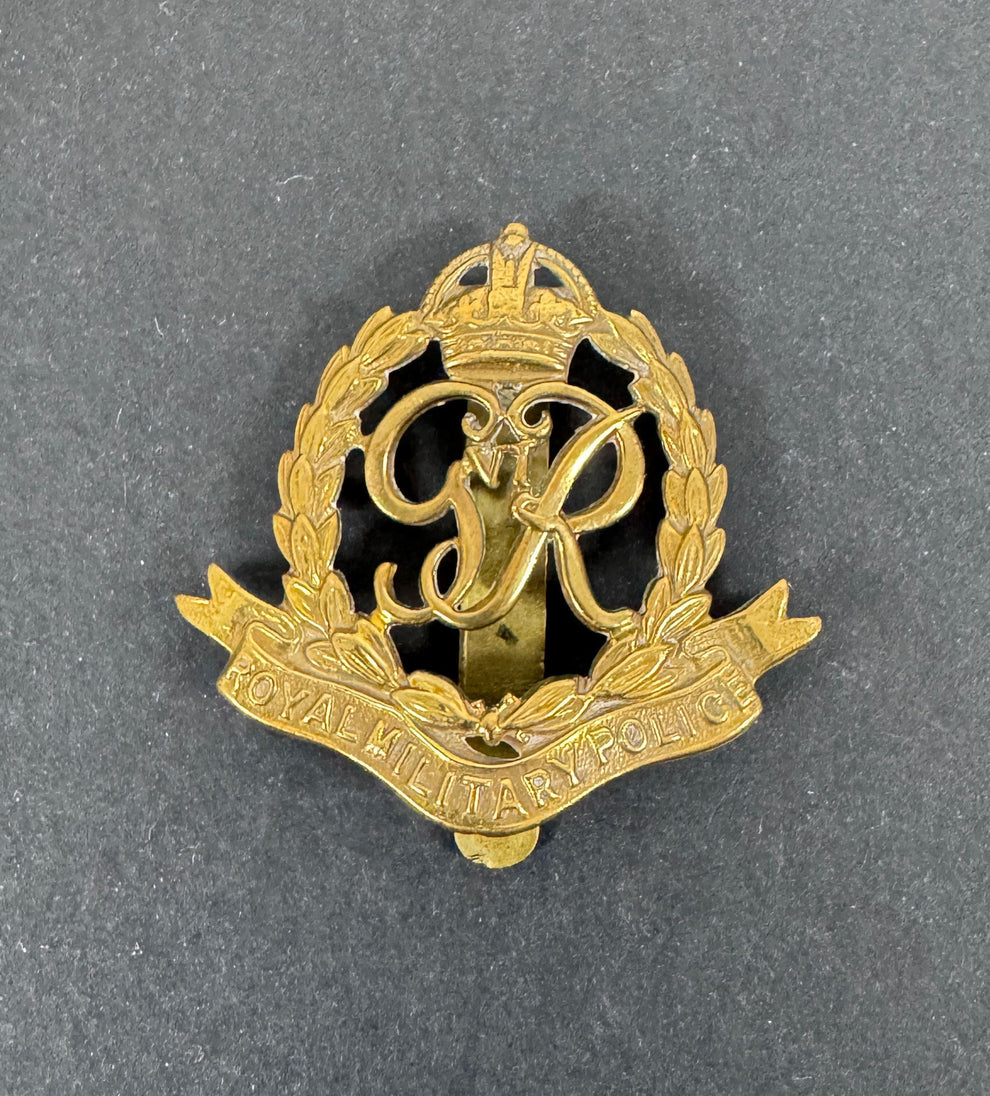 British Army Royal Military Police (RMP) Cap Badge GR VI – Medals-Militaria