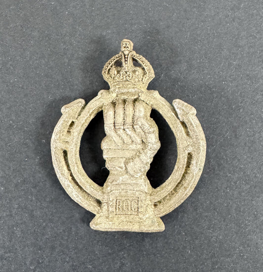 WW2 British Army Royal Armoured Corps Economy Plastic Cap Badge