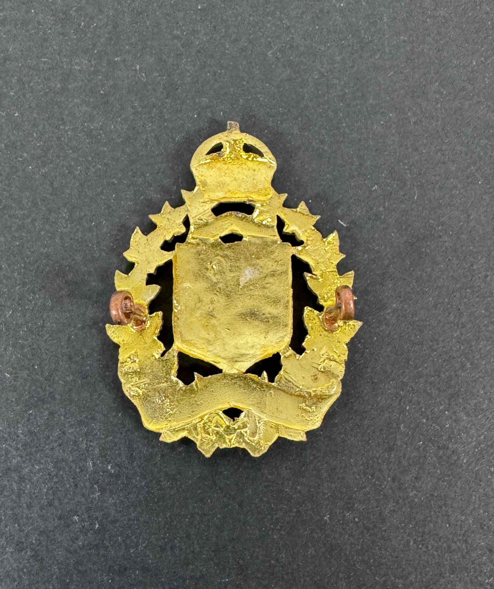 WW2 Canadian Army 7th/11th Hussars Officer's Gilt Cap Badge – An original and very scarce officer's cap badge of the 7th /...