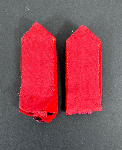 GR V British Army Brigadier / Colonel Collar Badge Gorget Patches – A matching pair of original tunic collar gorget patche...