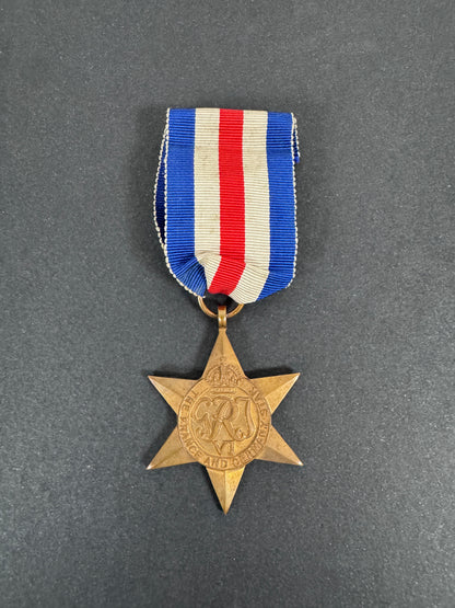 WW2 British Campaign Medal France & Germany Star – An original British issue France & Germany Star. A campaign medal award...