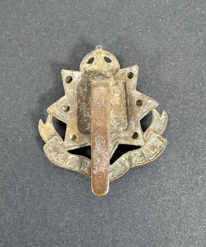WW1 British Army East Surrey Regiment Cap Badge