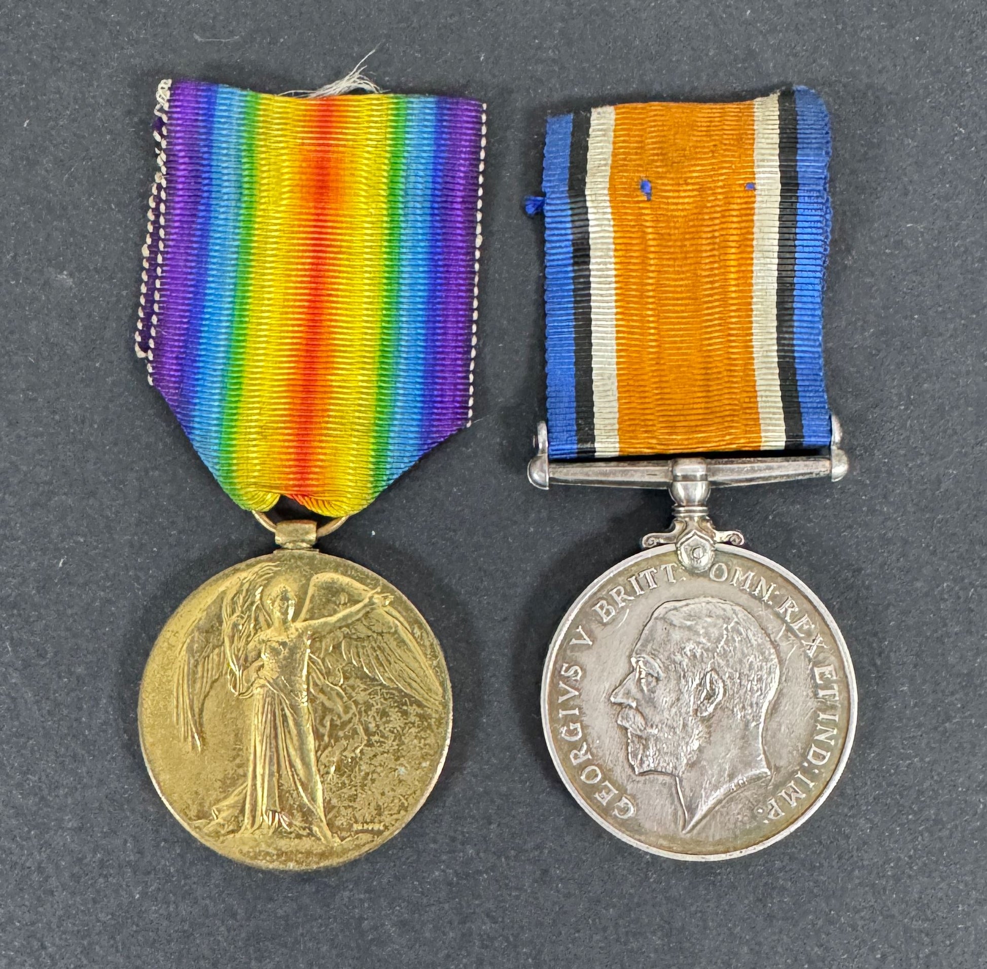 WW1 British Royal Artillery (RA) War Medal & Victory Medal Pair – An original pair of WW1 British medals. A .925 silver Br...