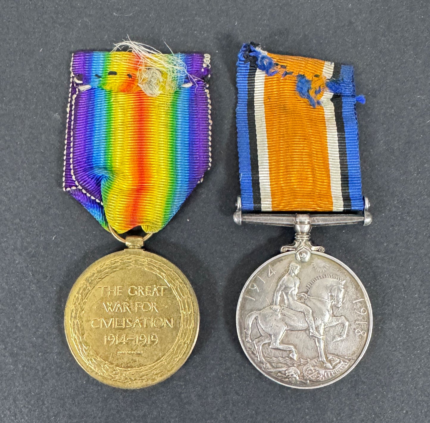 WW1 British Royal Artillery (RA) War Medal & Victory Medal Pair – An original pair of WW1 British medals. A .925 silver Br...