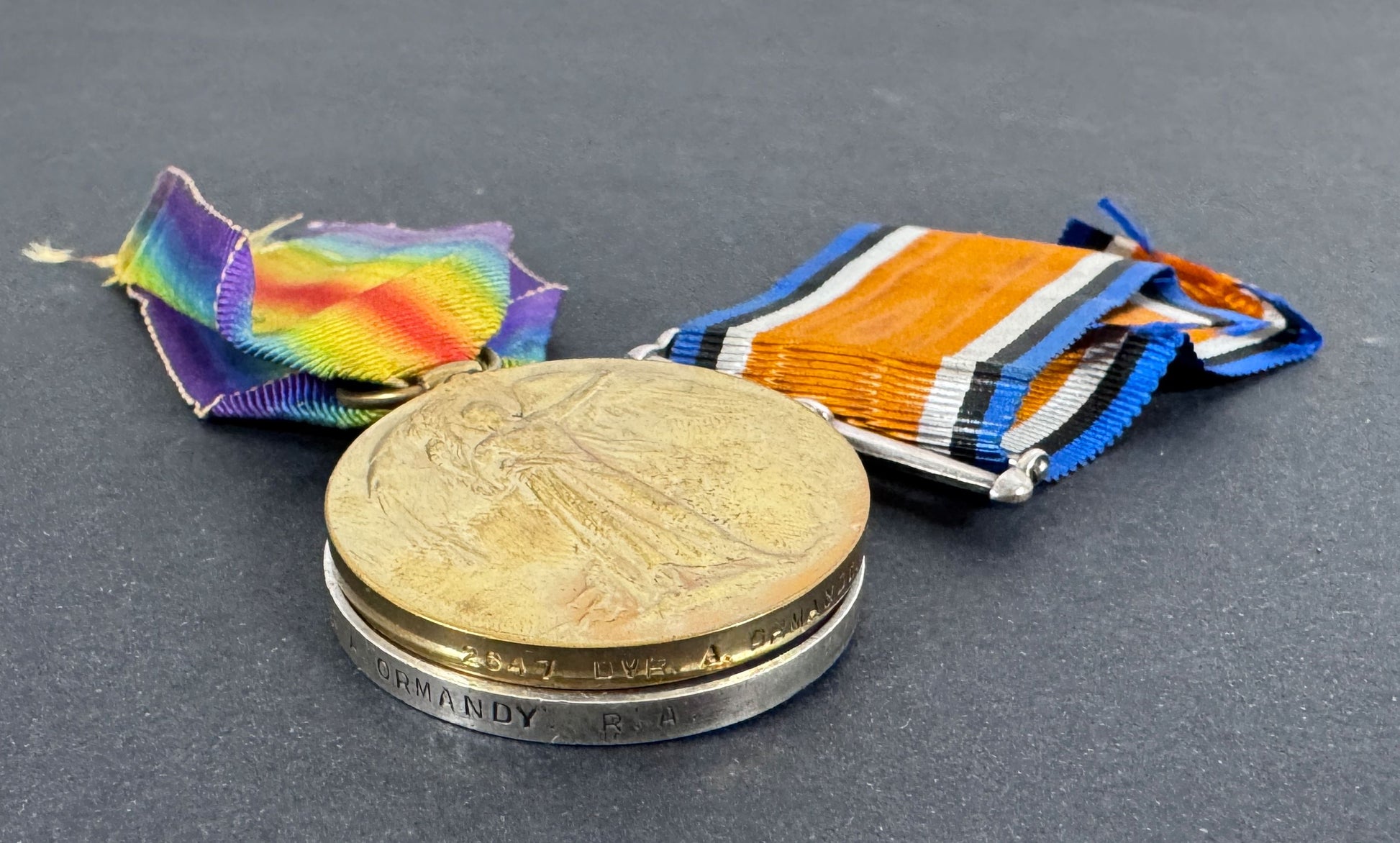 WW1 British Army Royal Artillery War Medal & Victory Medal Pair – An original pair of WW1 British medals. A .925 silver Br...