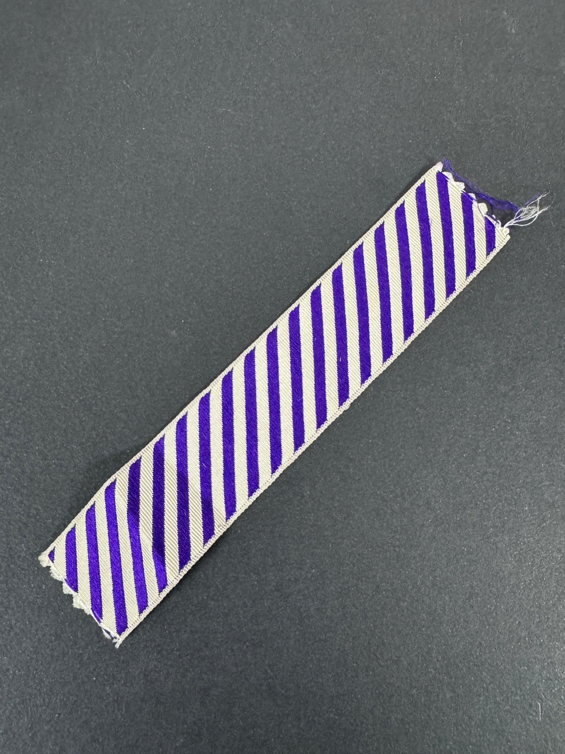 WW1 British Distinguished Flying Cross DFC Original Medal Ribbon – Original ribbon for the Distinguished Flying Cross (D.F...