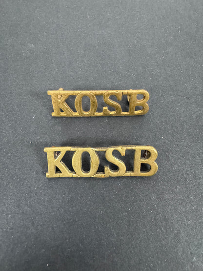 British Army King's Own Scottish Border Regiment Shoulder Title Badges (Pair) – A matching pair of original uniform should...