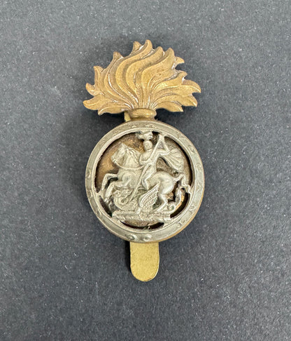 WW2 British Army Northumberland Fusiliers Cap Badge