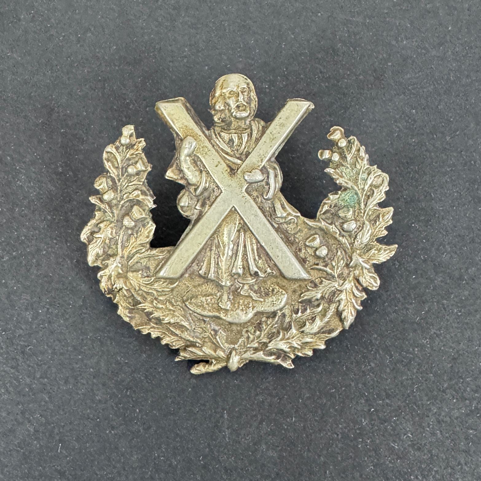 British Army Queen's Own Cameron Highlanders Sporran Badge – An original and scarce sporran badge of The Queen's Own Camer...