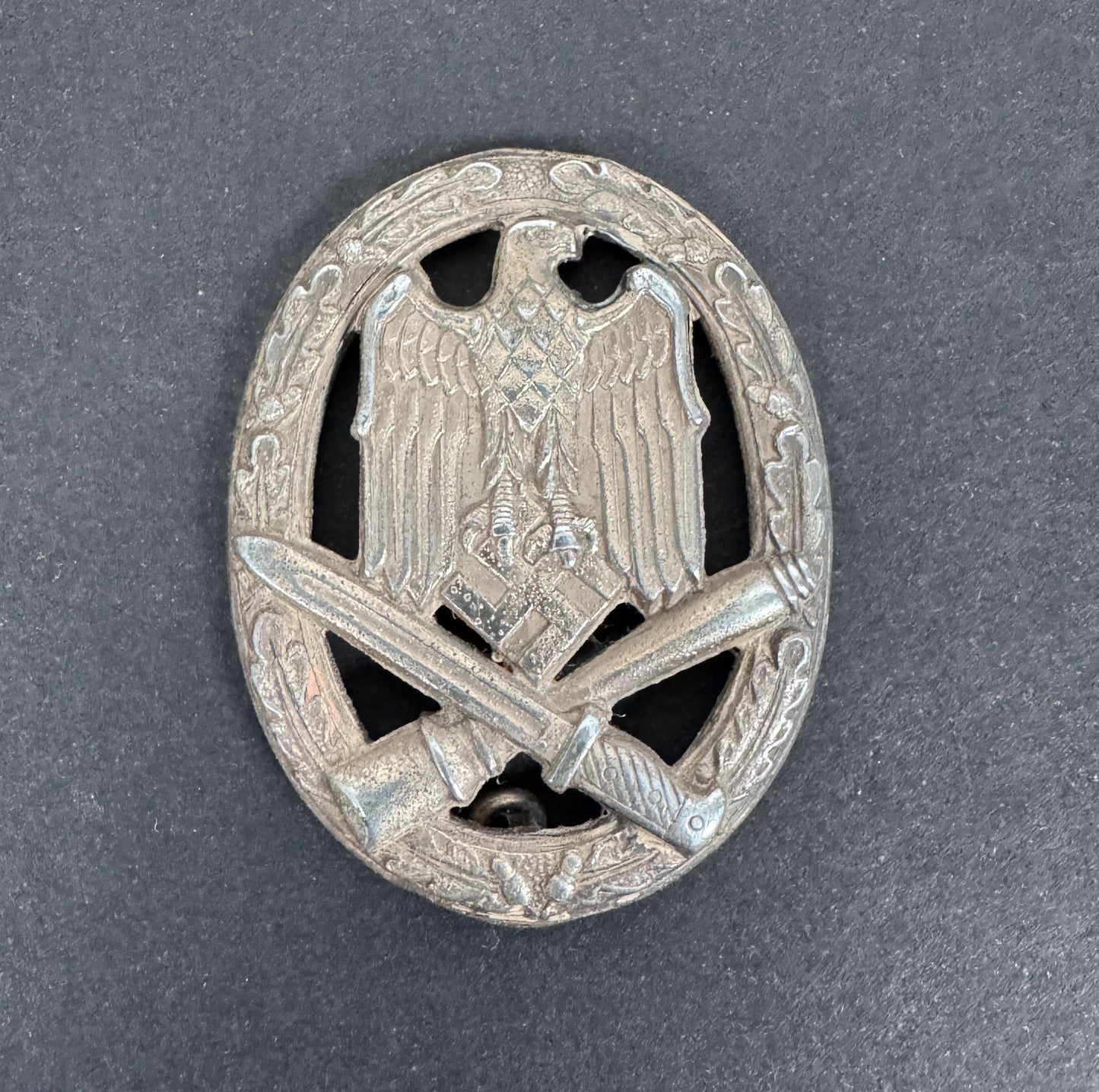 German general assault badge combat award. Zinc with silver finish to front.