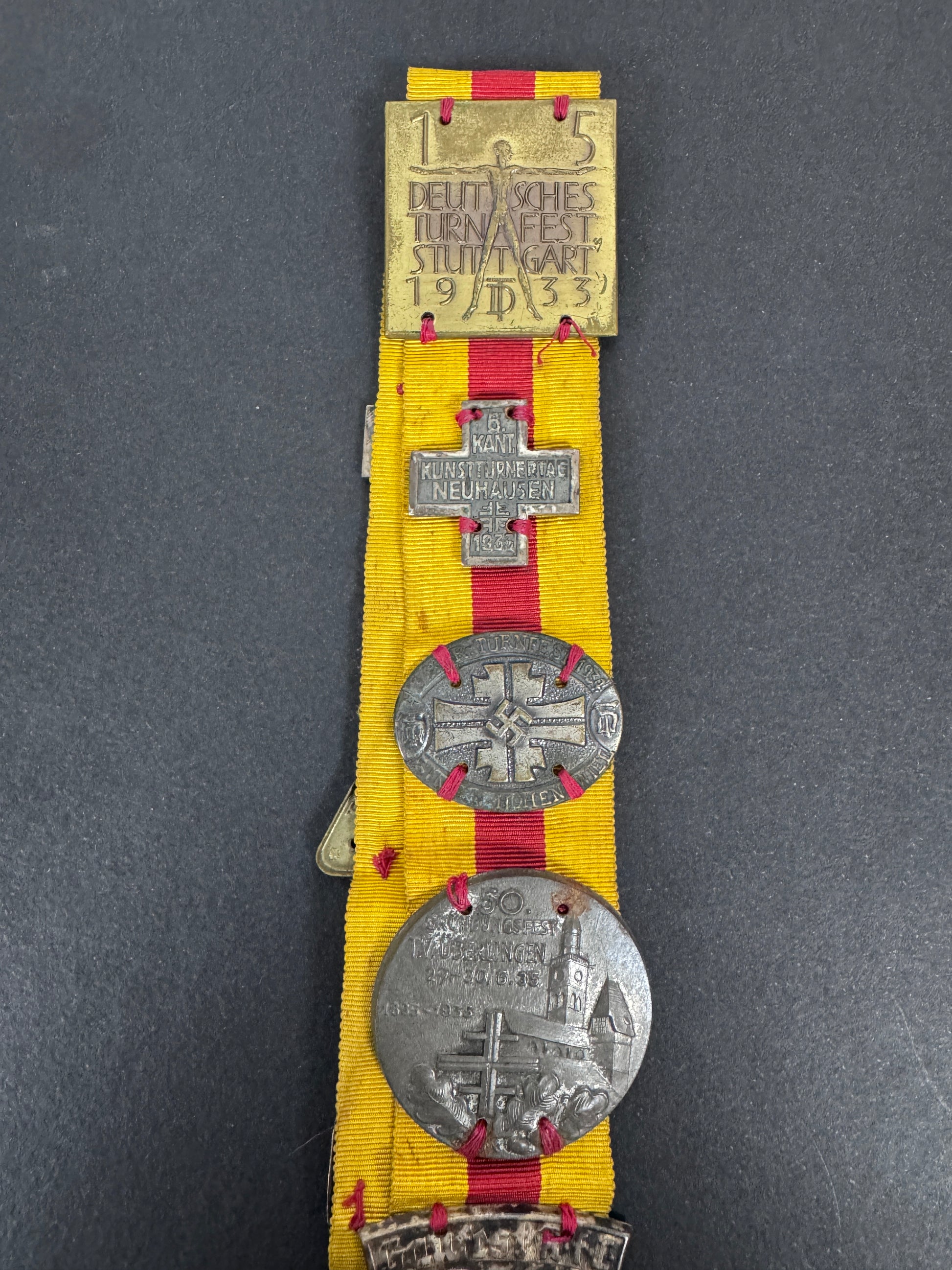 German Medal Ribbon full of Tinnies & Day Badges 1924-1935 Weimar Republic – A fine and rare collection of post World War...